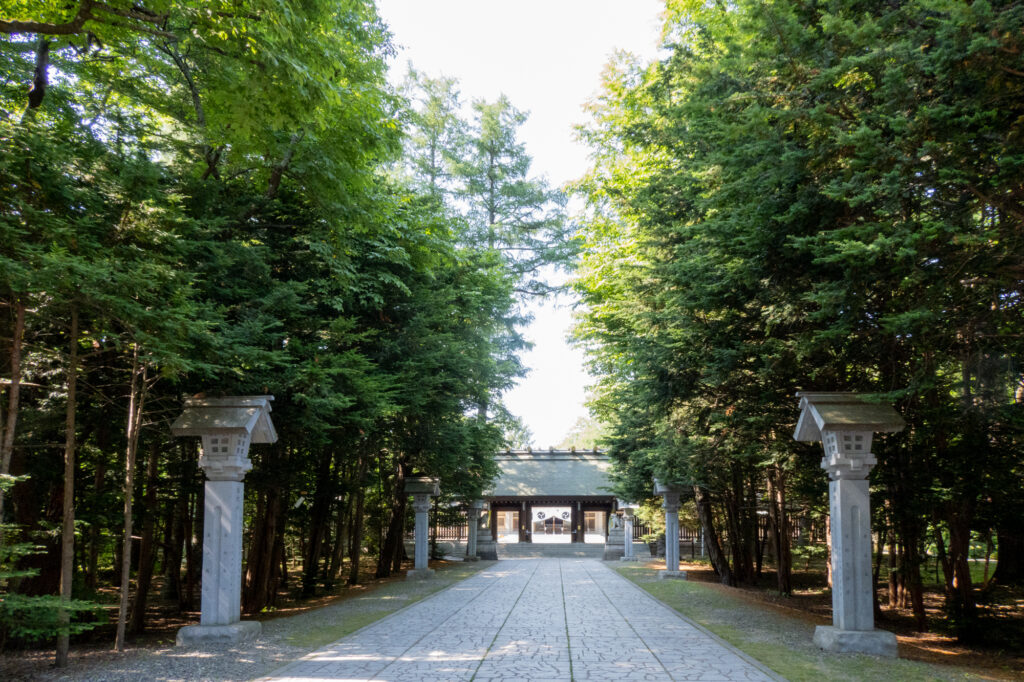 帯広神社の参道
